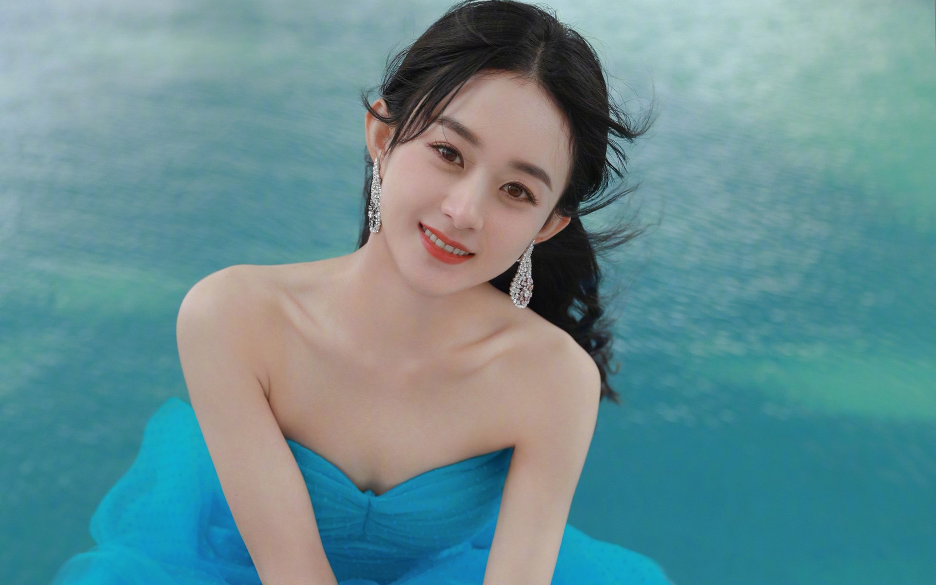 绿茵风暴，梅西领衔阿根廷风暴收割摩洛哥，美加墨世界杯上演战术天平之战