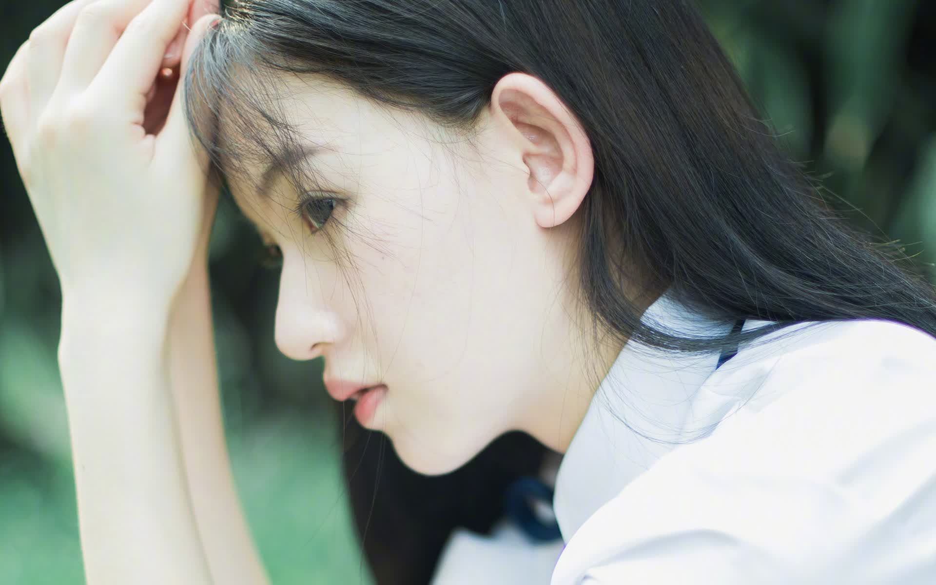 以下是为您构思的标题与文章